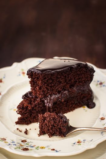 homemade-chocolate-layer-cake